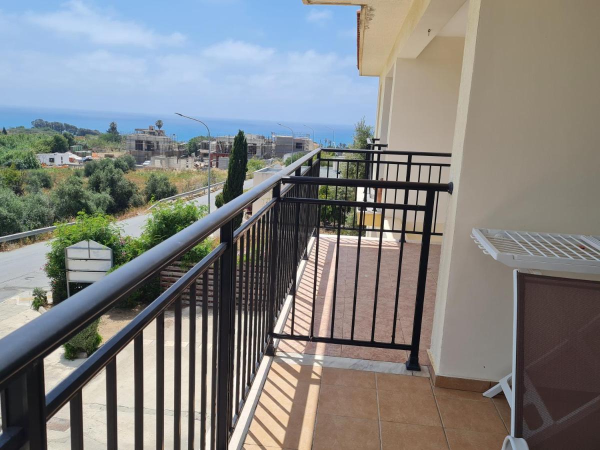 Eden Heights Sea View Apartment 203 - By Imh Travel & Tours Paphos ภายนอก รูปภาพ